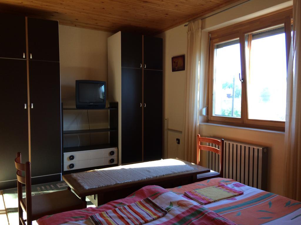 דירות Sárvár Margareta Apartman מראה חיצוני תמונה